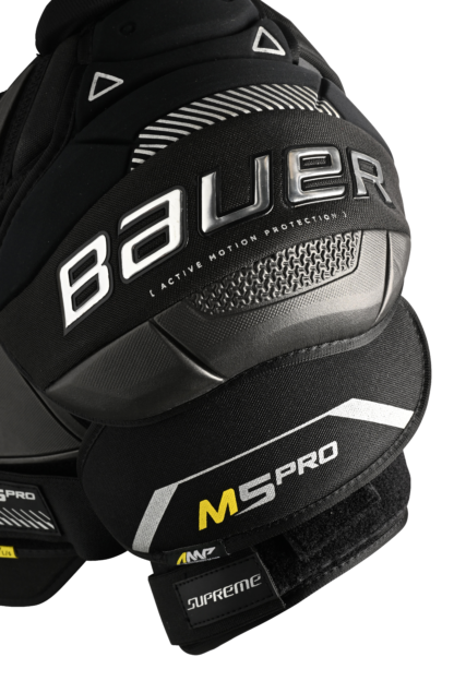 BAUER SUPREME M5 PRO HARTIASUOJA 3